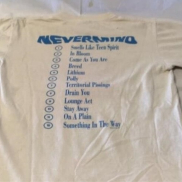 NIRVANA NEVERMIND SHIRT. SIZE SMALL. RARE! DON'T LOW BALL ME. IT'S A GEM. 💎👕🔥 - Picture 2 of 9